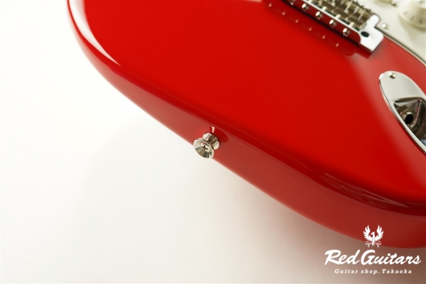 Made in Japan Hybrid II Stratocaster - Modena Red